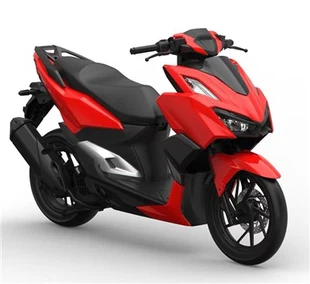바람의 자유를 즐기고 멋진 트립을 시작하십시오 1550cc 클릭